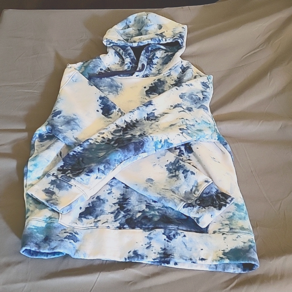 Men's  blue and white Hollister hoodie